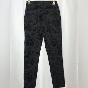 DG2 Diane Gilman Black Velvet Pants Womes 4P